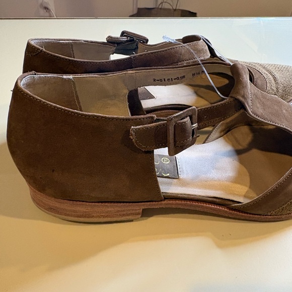 Sandra Miller Brown Raffia & Suede T-Strap Flats – Made in Brazil Size 8.5M - Picture 7 of 11